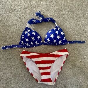 VENUS Bikini Set.NWOT.